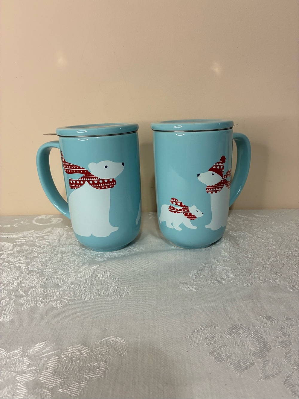 DavidsTea Set of 2 Nordic Polar Bear Mugs With Lids And Infusers